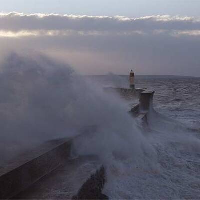 Flut und Sturm in England