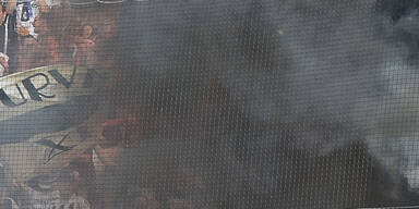 Sturm-Hooligans rauben GAK-Fans Transparente