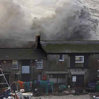 Flut und Sturm in England