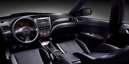 Subaru WRX STI Viertürer und Impreza XV