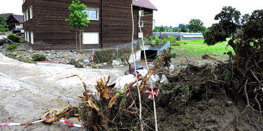 Unwetter-Drama: Mutter und Kind ertrinken