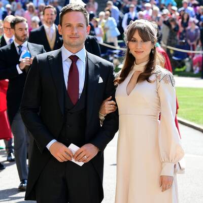 Meghan & Harry im Jaguar