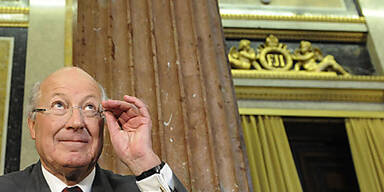 Ex-Telekom-Boss Sundt schweigt sich aus