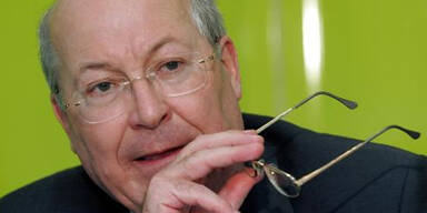 Ex-Telekom-Boss Sundt schweigt sich aus