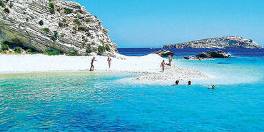 Megalo Aspronisi Leipsoi