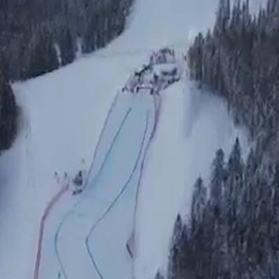 Die Bilder der Damen-Superkombi