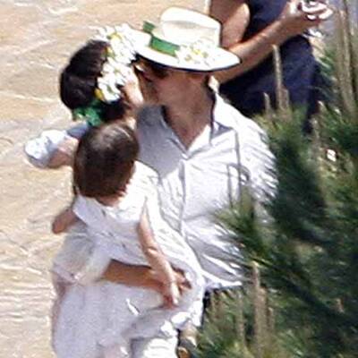 Suris Geburtstag: TomKat küssen gegen Gerüchte