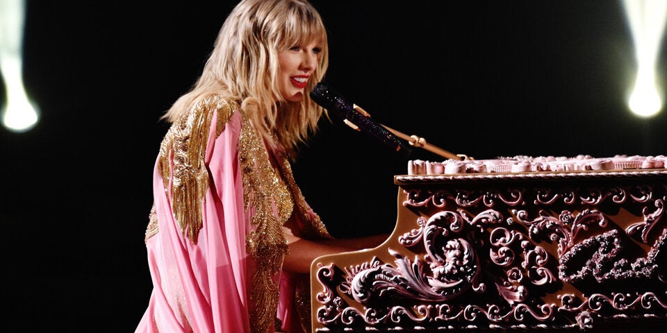 Taylor Swift AMAs