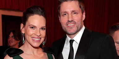 Hilary Swank Philip Schneider