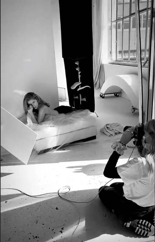 Victoria Swarovski: Oben ohne auf Instagram