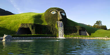 7 Millionen Gäste in den Kristallwelten