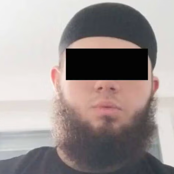 Anschlagspläne auf Swift-Konzert: Geheime Ehefrau sagt bei Terror-Prozess aus