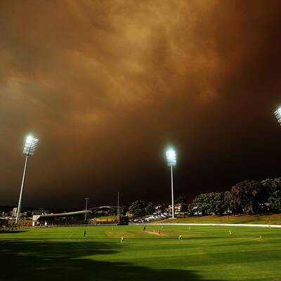 Waldbrände wüten bei Sydney