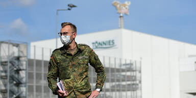 Bereits 1.029 Tönnies-Mitarbeiter mit Corona infiziert