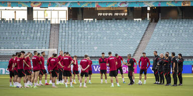 T&uuml;rkei - Wales Aufstellung