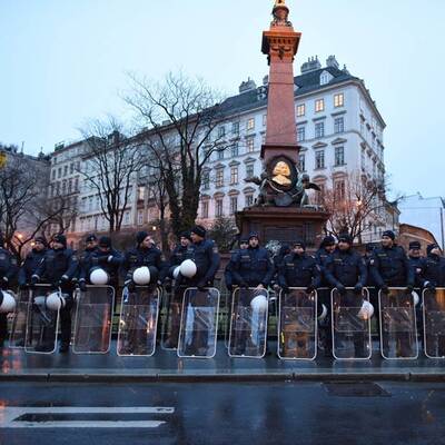 Proteste gegen Akademikerball in Wien 