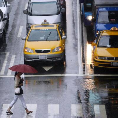 Shanghai wartet auf den Taifun