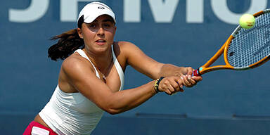 tamira paszek