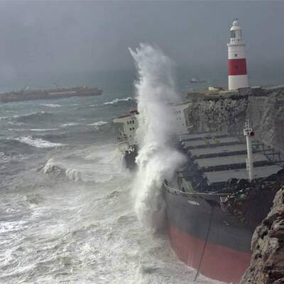 Ölpest-Gefahr vor Südspanien