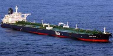 Piraten ziehen mit Sirius-Star auf hohe See ab