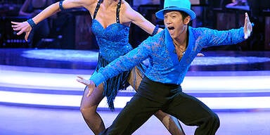 Falsches Lächeln auf der Show-Bühne