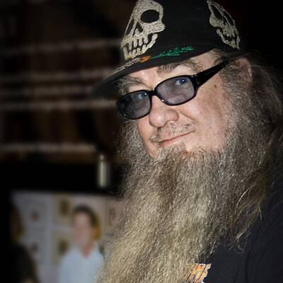 Wilde Gestalten bei Tatoo-Messe