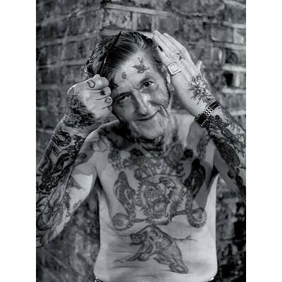So schön sind Tattoos im Alter 