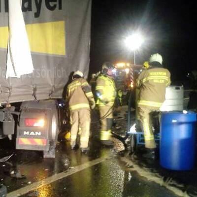 LWK-Unfall legte Autobahn lahm.