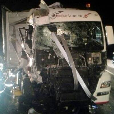 LWK-Unfall legte Autobahn lahm.