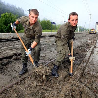 Aufräumen nach dem Hochwasser