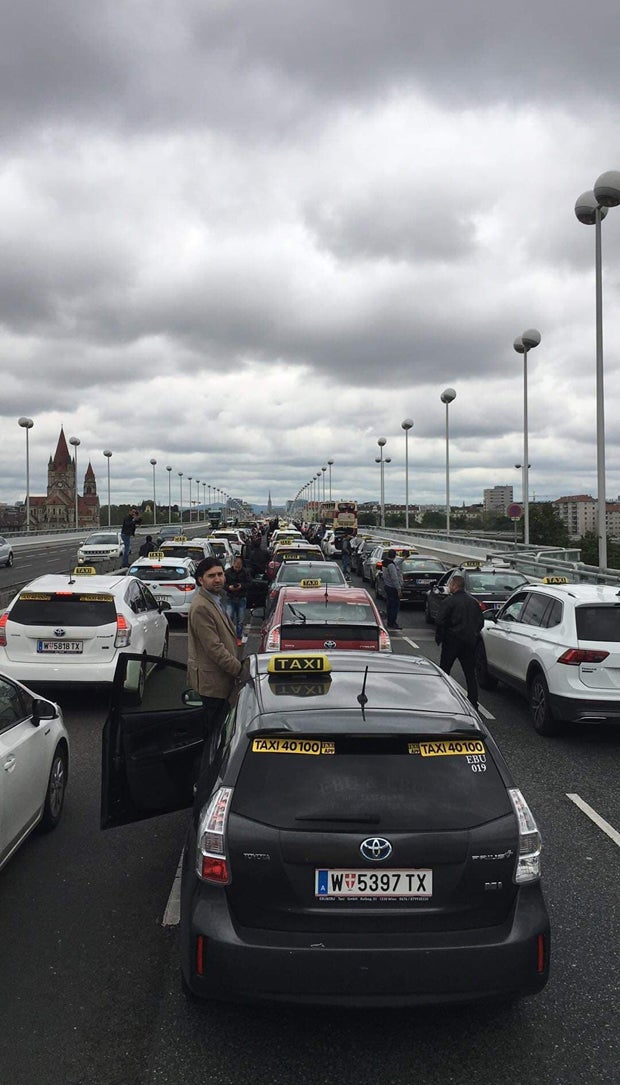 1.000 Taxler legten ganz Wien lahm