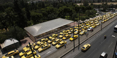 Griechische Taxler legten Verkehr lahm