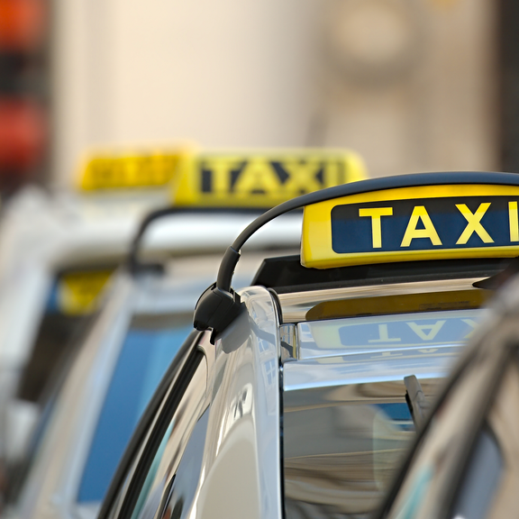 Taxifahrer in Wien-Favoriten ausgeraubt