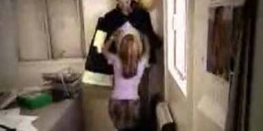 Schüler entdeckten sexy Video ihrer Lehrerin