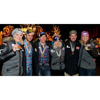 Hirscher & Co jubeln über Team-Gold