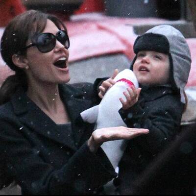 Angelina Jolie zeigt Vivienne, Shiloh, Zahara und Pax das Aquarium