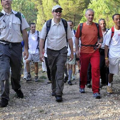 Fürst Albert II. auf Wanderschaft