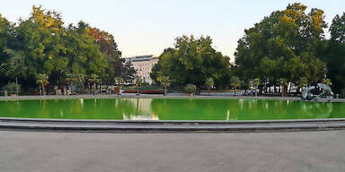 gruener teich am karlsplatz