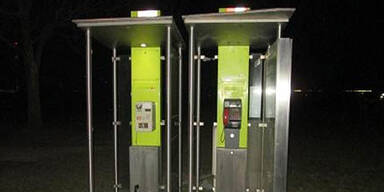 Jugendliche zerst&ouml;rten Telefonzelle