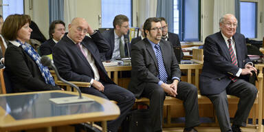 Telekom-Prozess zu Schillerplatz gestartet