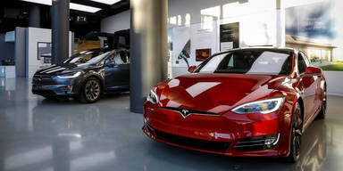 Tesla ruft 123.000 Model S zurück