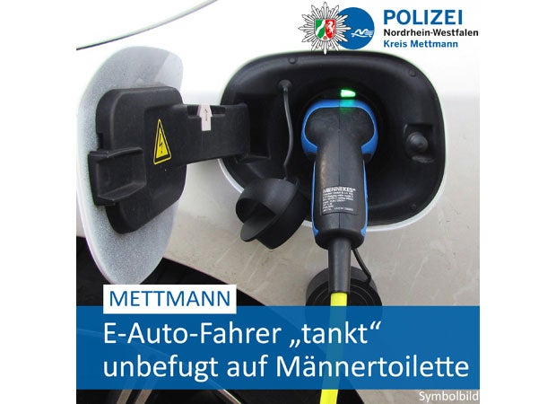 Tesla-Fahrer klaute Strom bei der Polizei
