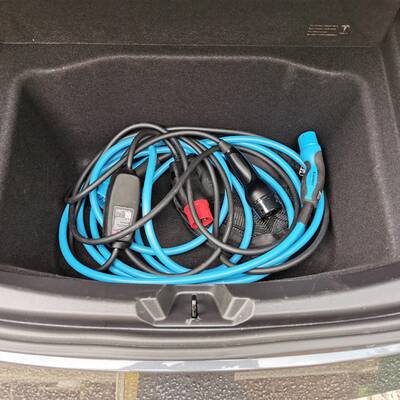 Model 3 AWD Long Range