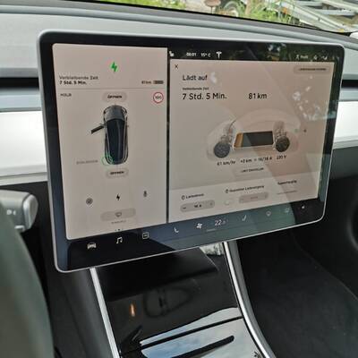 Model 3 AWD Long Range
