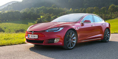 Tesla Model S P 90D im Test