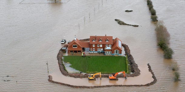 Themse droht überzugehen