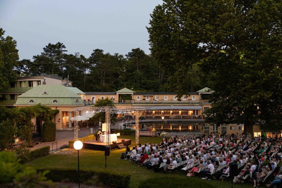 Thermalbad Vöslau wird wieder zur Bühne der Extraklasse