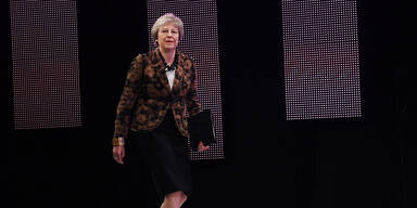 Vorentscheidung bei Misstrauensvotum gegen May