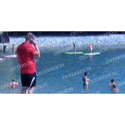 ...dann erst ließen die beiden voneinander ab.