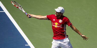 Thiem &uuml;berrascht mit Red-Bull-Outfit